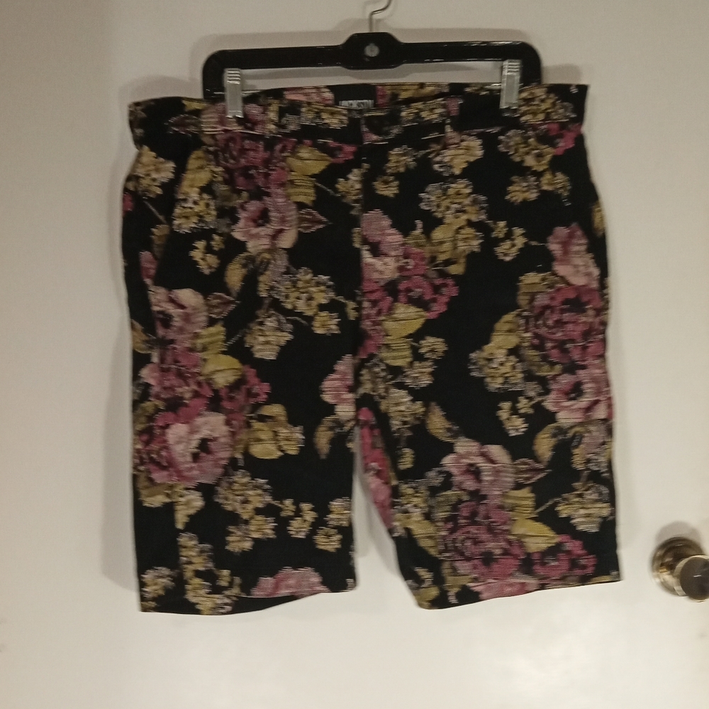 Size 36 Floral Shorts